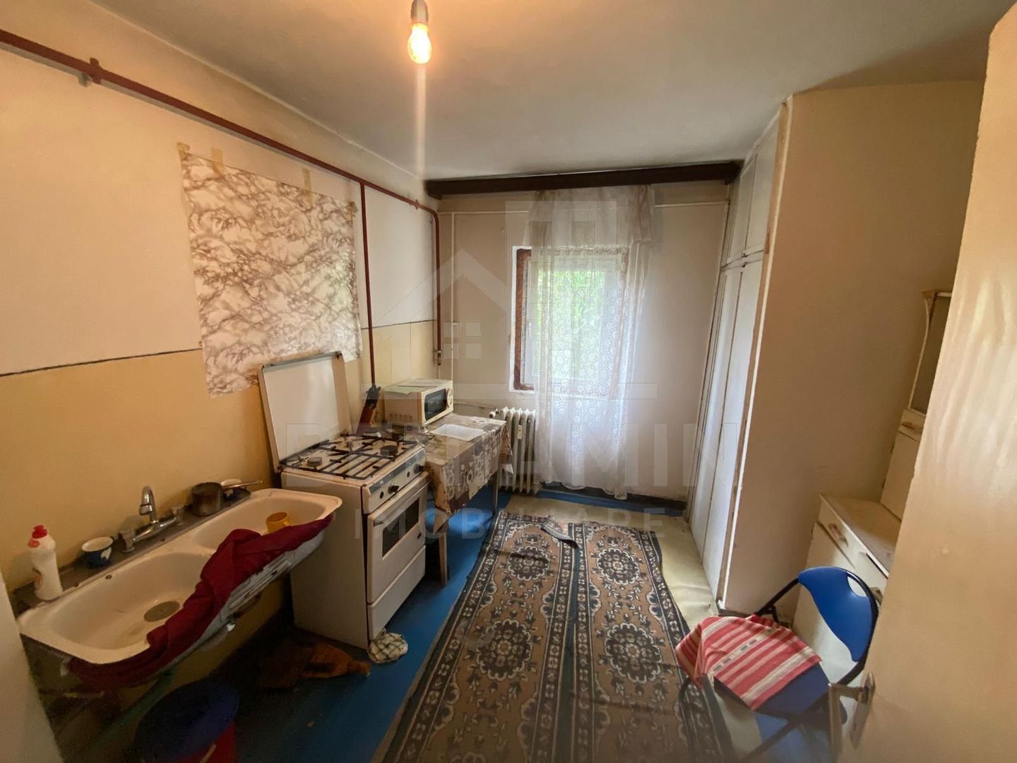 Apartament 2 camere semidecomandat spatios 56mp Rovine MOL - Poză 3