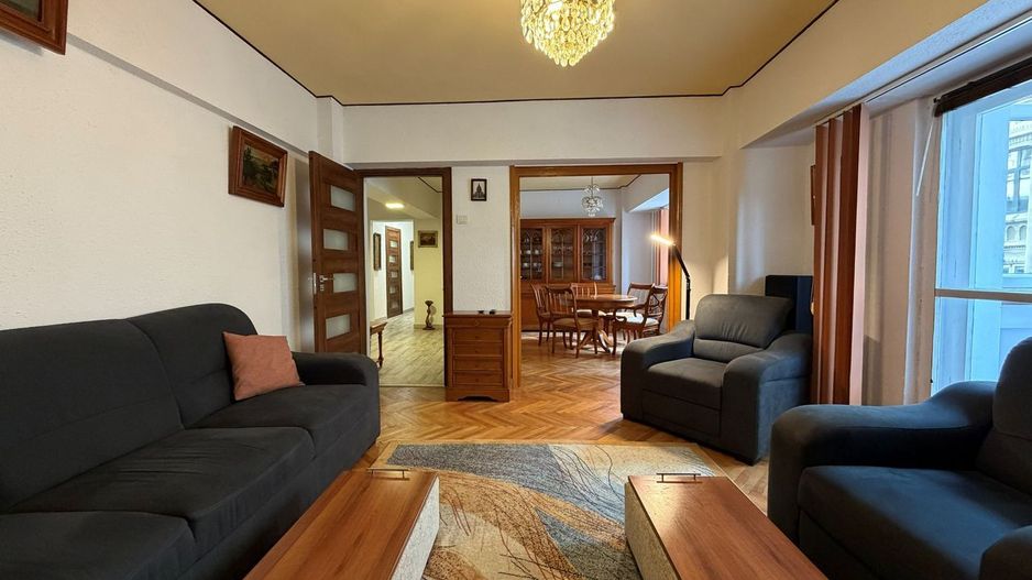 DE INCHIRIAT Apartament 4 camere Piața Unirii, cu parcare - Poză 1