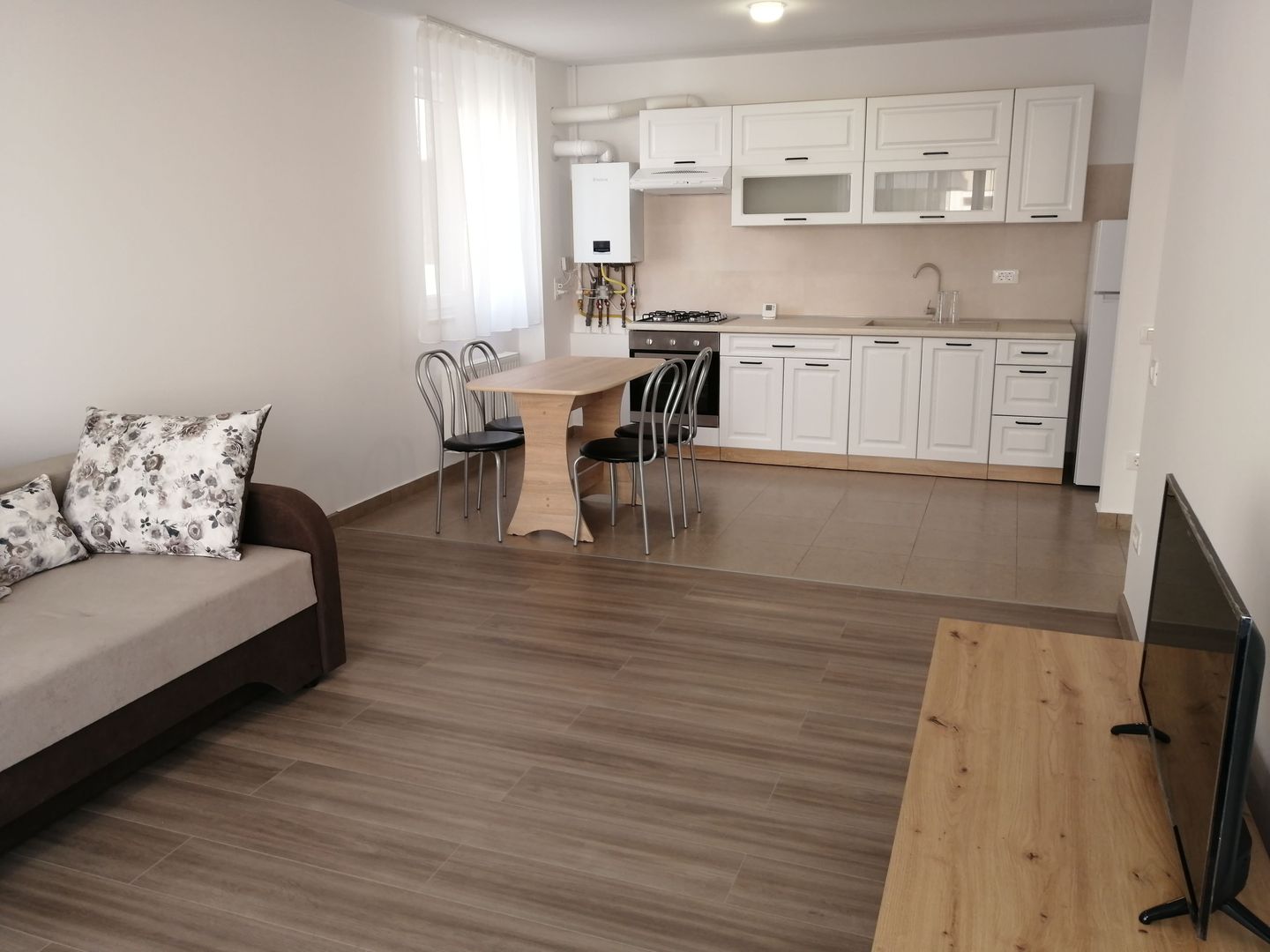 Inchiriere la Urban Plaza str Carpatilor - Poză 8