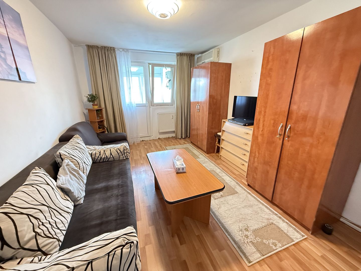 Apartament 2 Camere Teiul Doamnei Lacul Tei - Poză 3