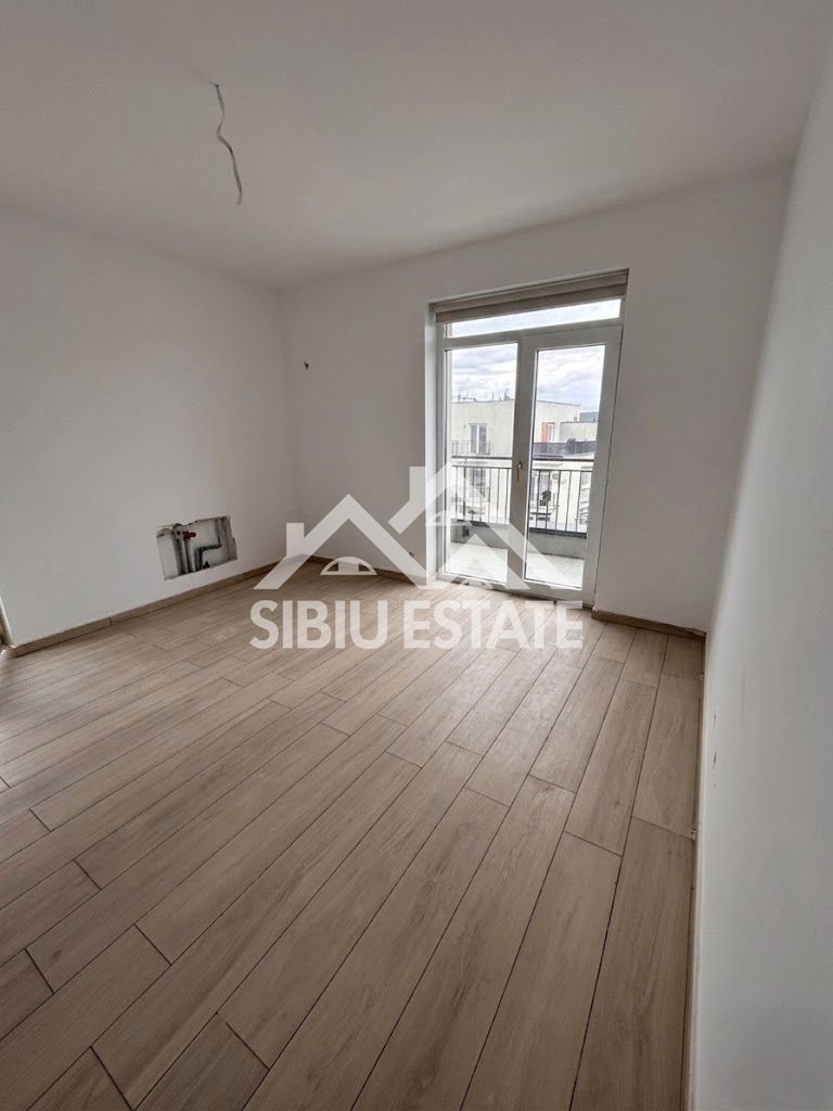 Apartament spatios si modern, 3 camere si balcon - Poză 6