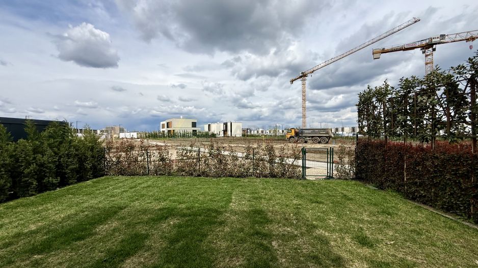 Vila tip duplex in Amber Forest, langa padure - Poză 3