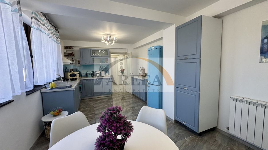 Berceni - VILĂ UNICAT, spațioasă, curte 1.000 mp, la 7 min metrou - Poză 12