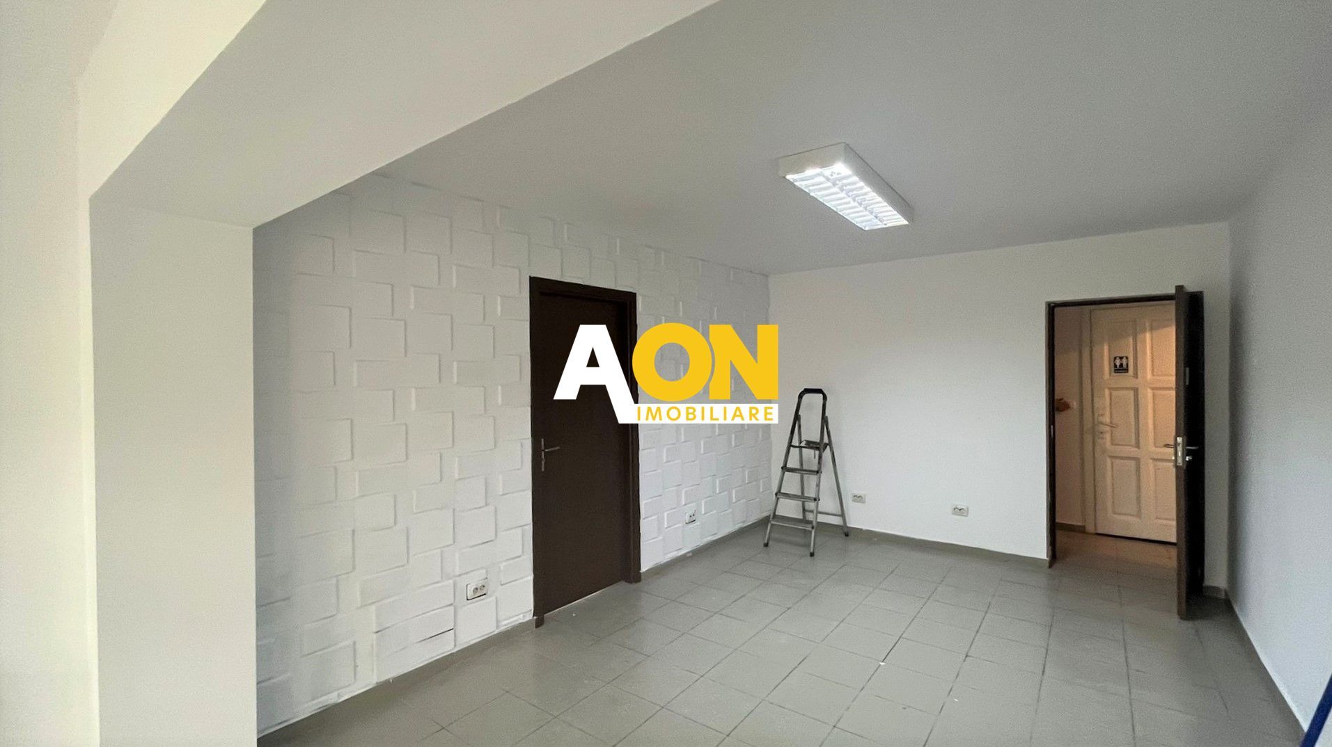 Spatiu comercial de inchiriat, 150mp, zona Cetate - Poză 5