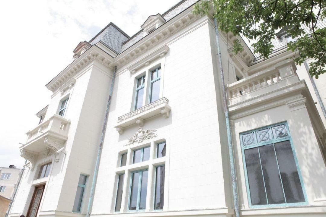 BRASADAS închiriază vila 21 cam UNIRII Birouri exclusive. - Poză 2