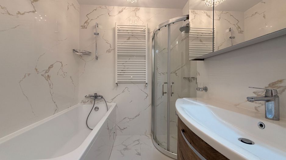 APARTAMENT 4 CAMERE | CENTRALA PROPRIE | RENOVAT COMPLET - Poză 14