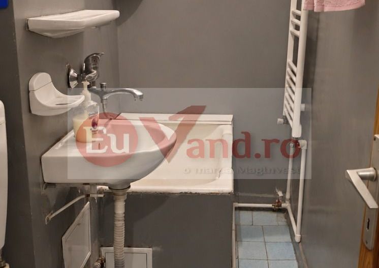 De vanzare apartament cu 2 camere, decomandat – Micro 19, parter, 46.500 E - Poză 8