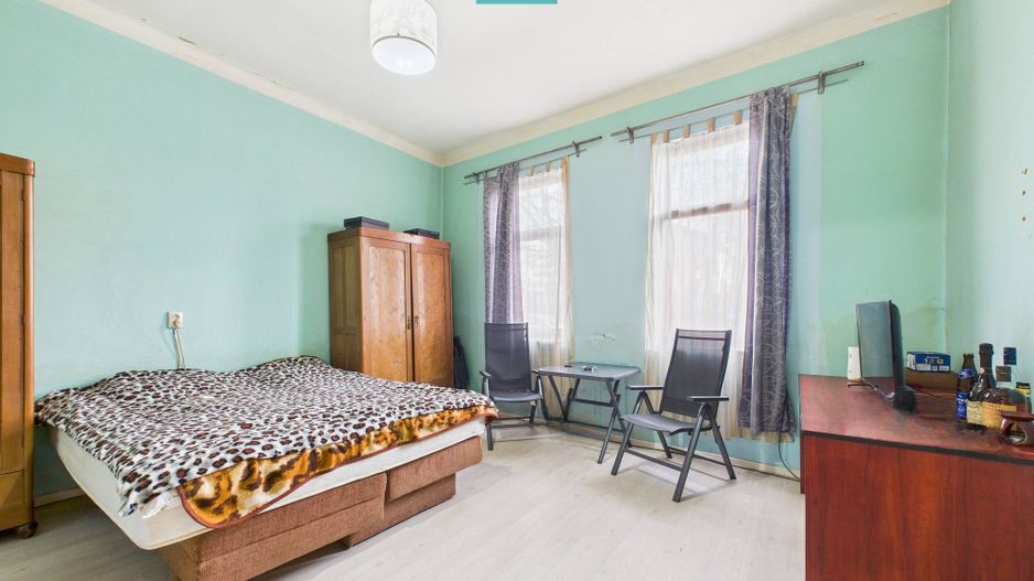 Casă individuală cu anexă în Vaicu - Poză 6