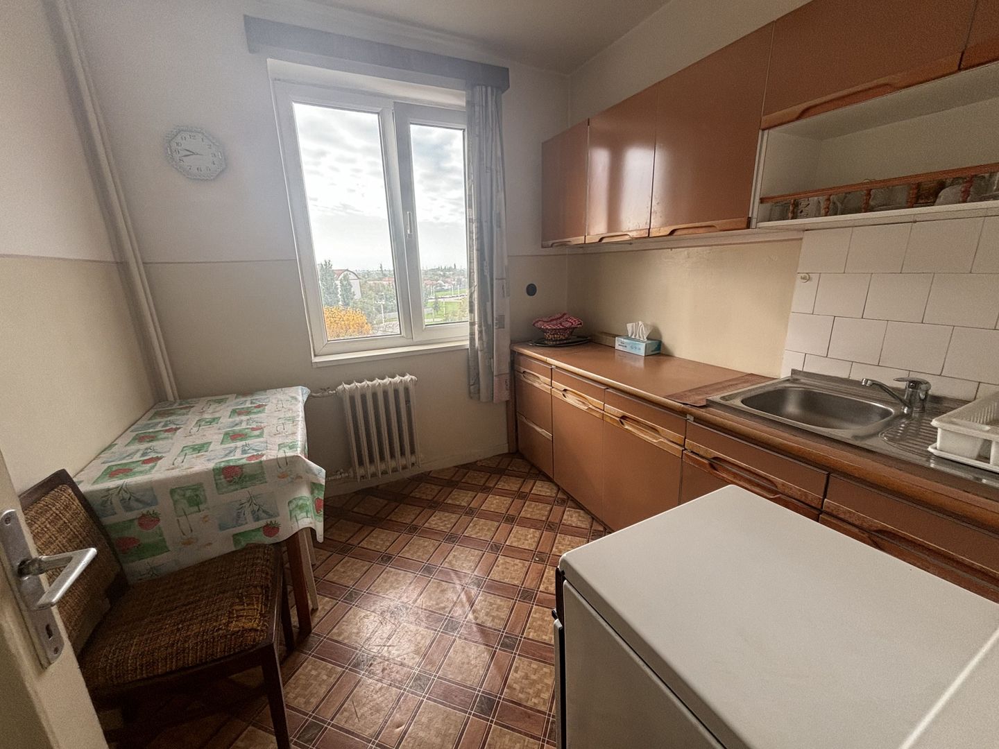 Decomandat in zona Dambovita - Poză 5