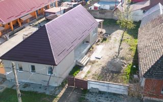 Casă în Vladimirescu - Poză 1