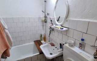 De vanzare garsoniera, etaj 3, Cetate - Poză 5