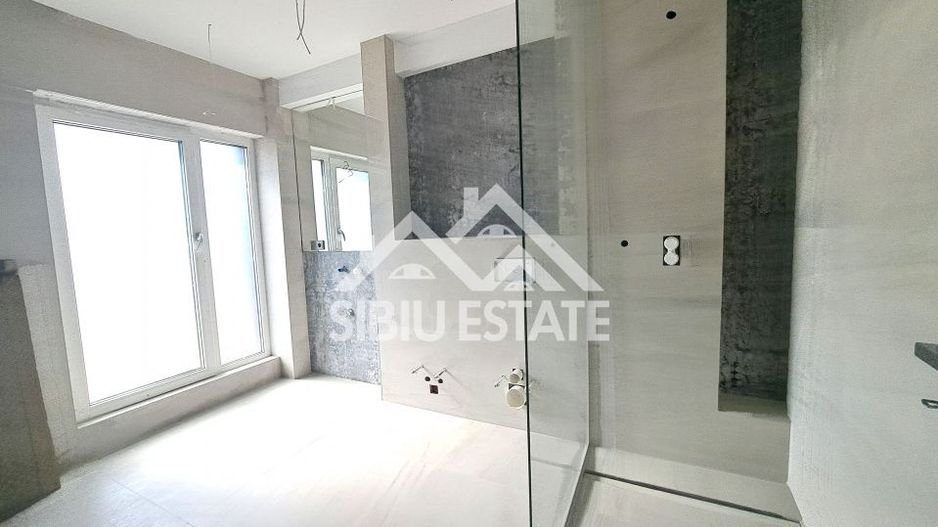 Casa Sibiu Cisnadioara, garaj, piscina, terase panoramice - Poză 13