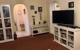 Apartament 3 camere Centrul Bucureștiului - Poză 6