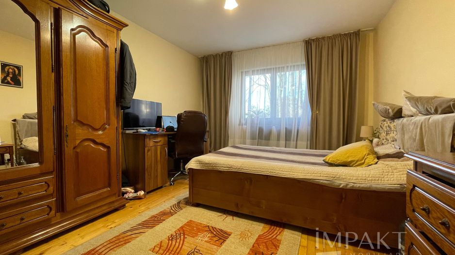 Apartament de vanzare cu 3 camere, in Dambul Rotund! - Poză 3