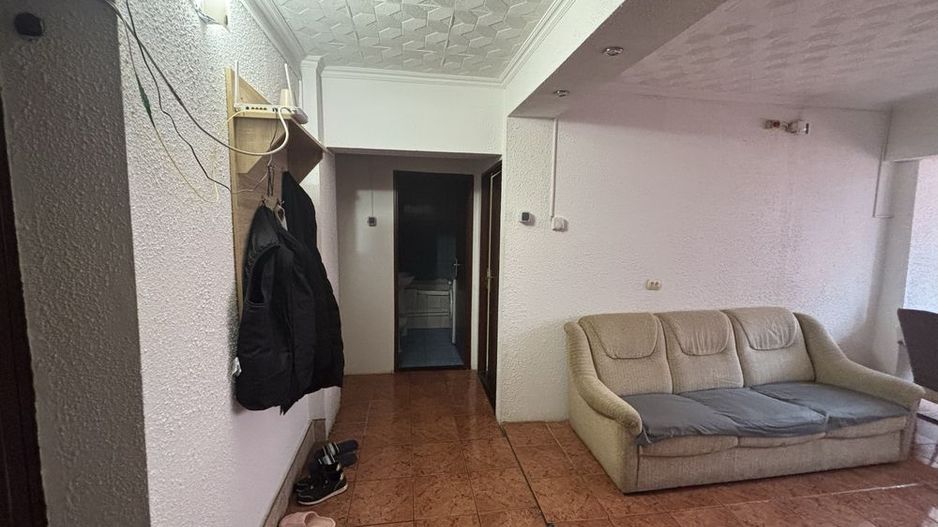BRASADAS vinde ap 2 cam etaj 3/4 Micro 17 Indep. - Poză 5