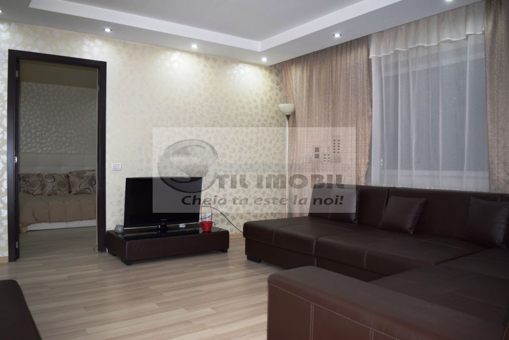 Apartament 2 camere Palas - Poză 1