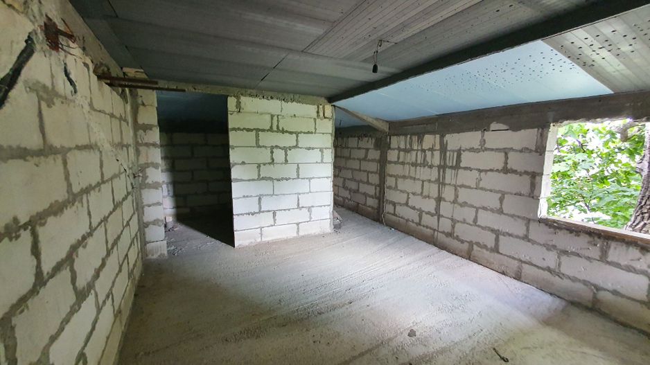 Vilă P+M la ”ROȘU”, teren 345 mp, zona CARTIER; - Poză 2