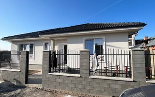 Individuala Utvin,4 Camere,2 Bai,Terasa Acoperita - Poză 1