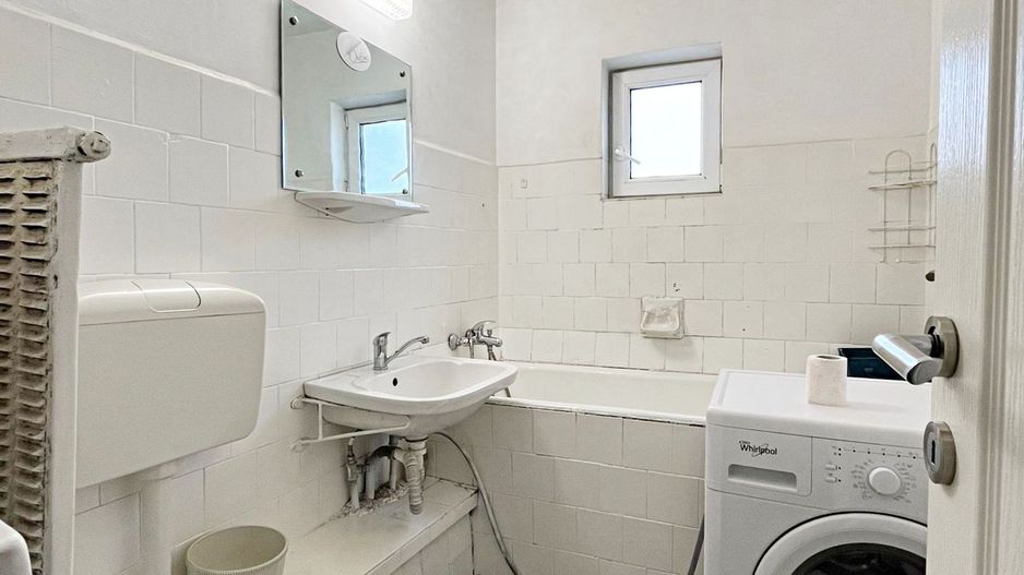 Apartament cu 3 camere la casa de inchiriat zona Decebal, Oradea - Poză 12