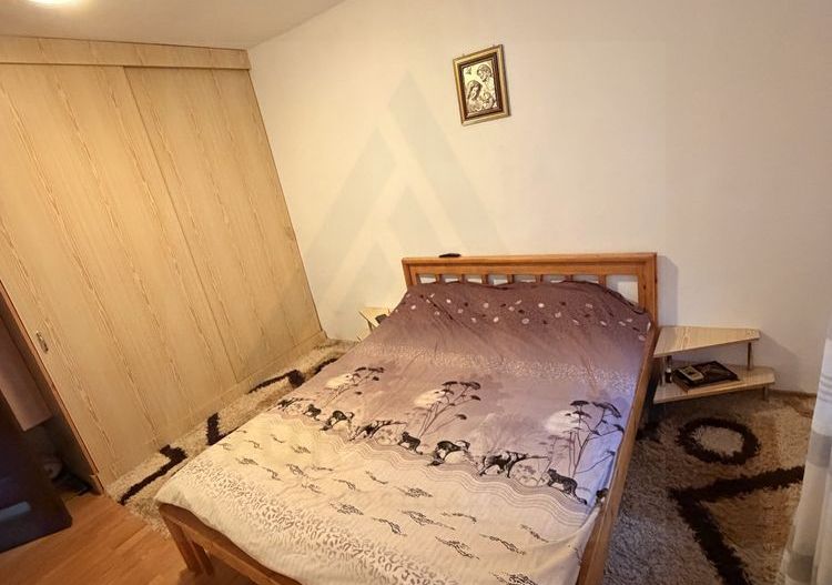Apartament 4 camere 75 mp cu  balcon si pivnita pe b-dul Mihai Viteazu - Poză 6