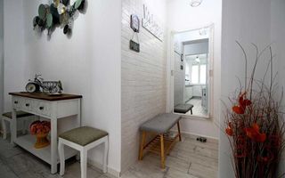 De inchiriat - Apartament 2 camere zona HIPODROM 2 - Poză 2