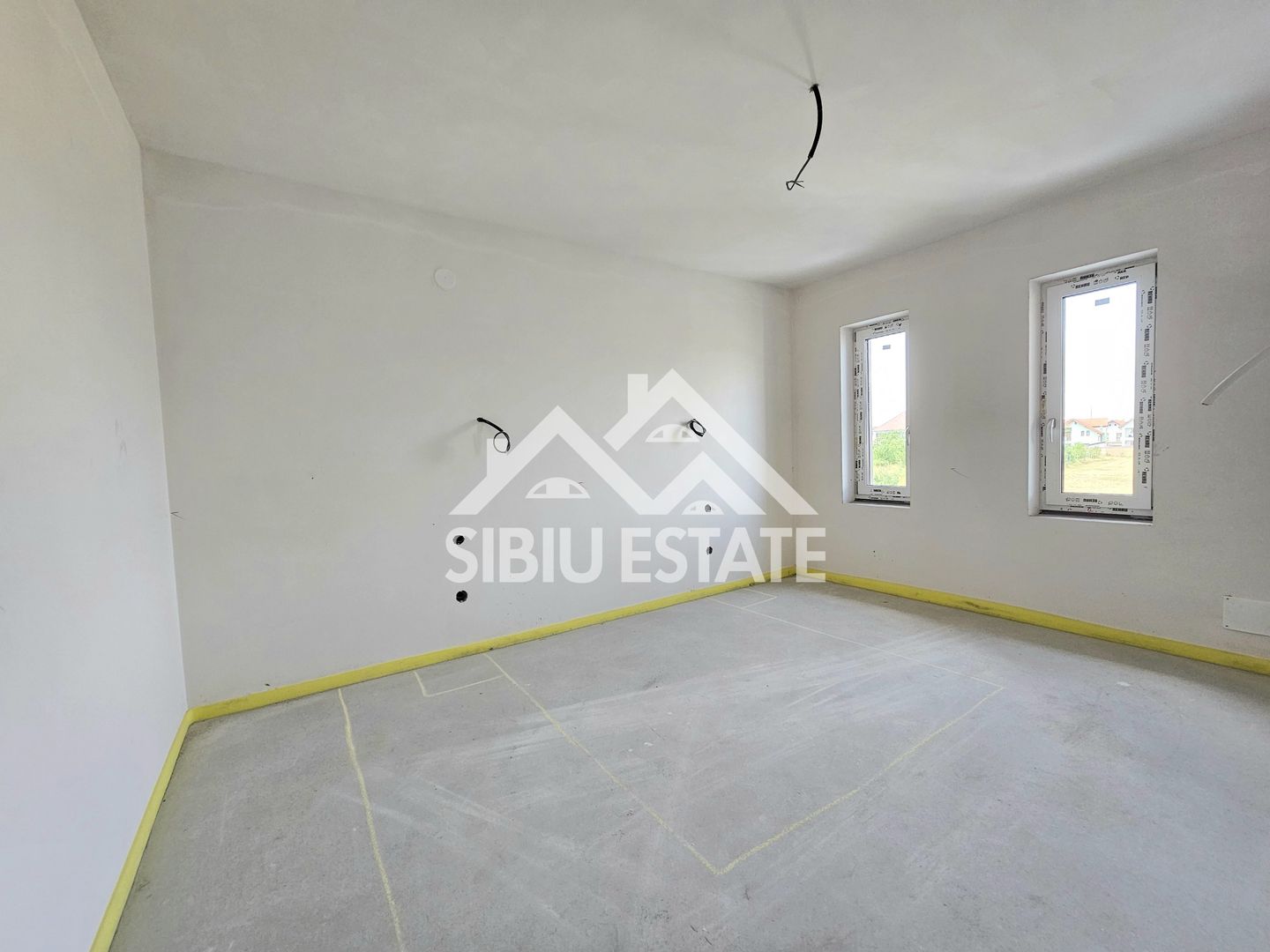 Casa Sibiu, confort nou, teren 600 mp - Poză 12