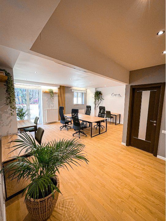 3 camere| DECOMANDAT| LOC DE PARCARE INCLUS  +TERASA 43 MP| VICTORIEI - Poză 2