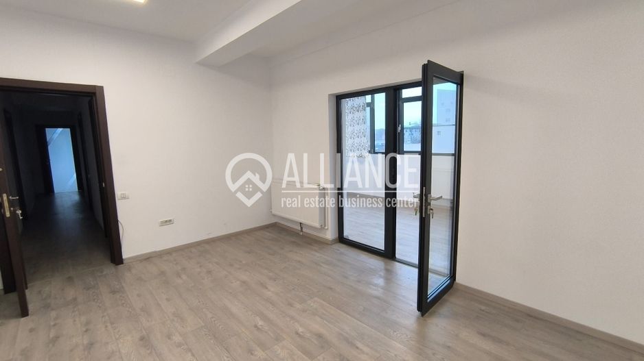 CENTRU ANAF(COD03) - Birou luminos ,cu teras, in cladire noua ! - Poză 5