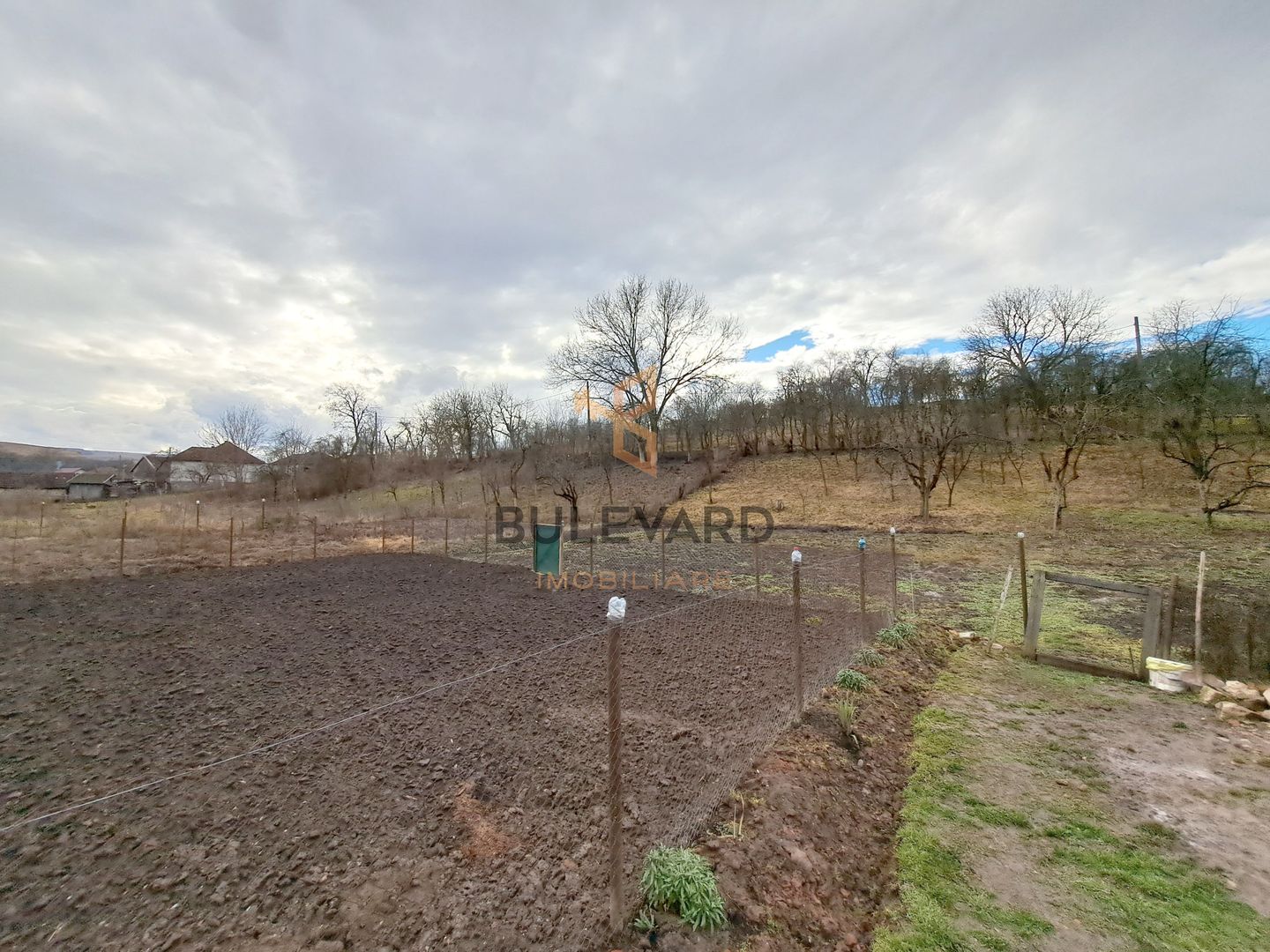 Comision 0%! Gospodarie cu teren de 3 ha la 40 km de Cluj-Napoca! - Poză 23