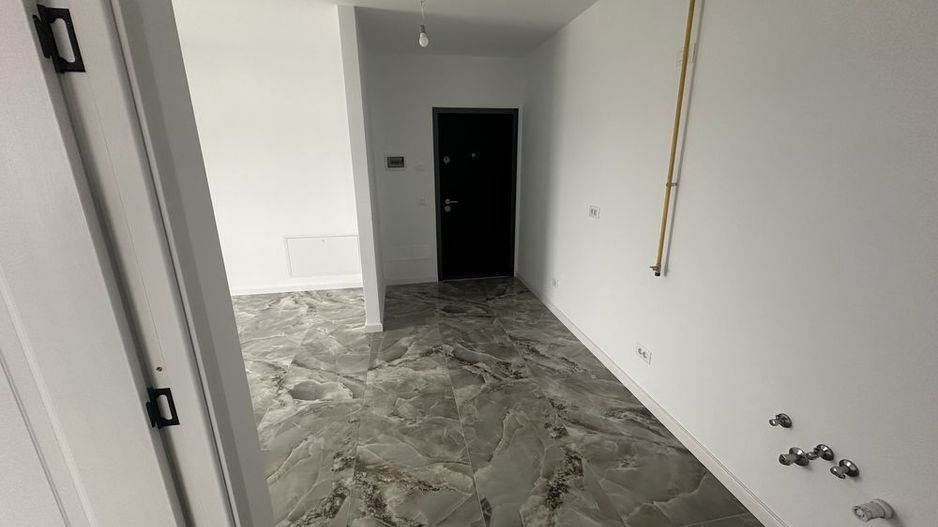 Apartament nemobilat de inchiriat - Poză 8