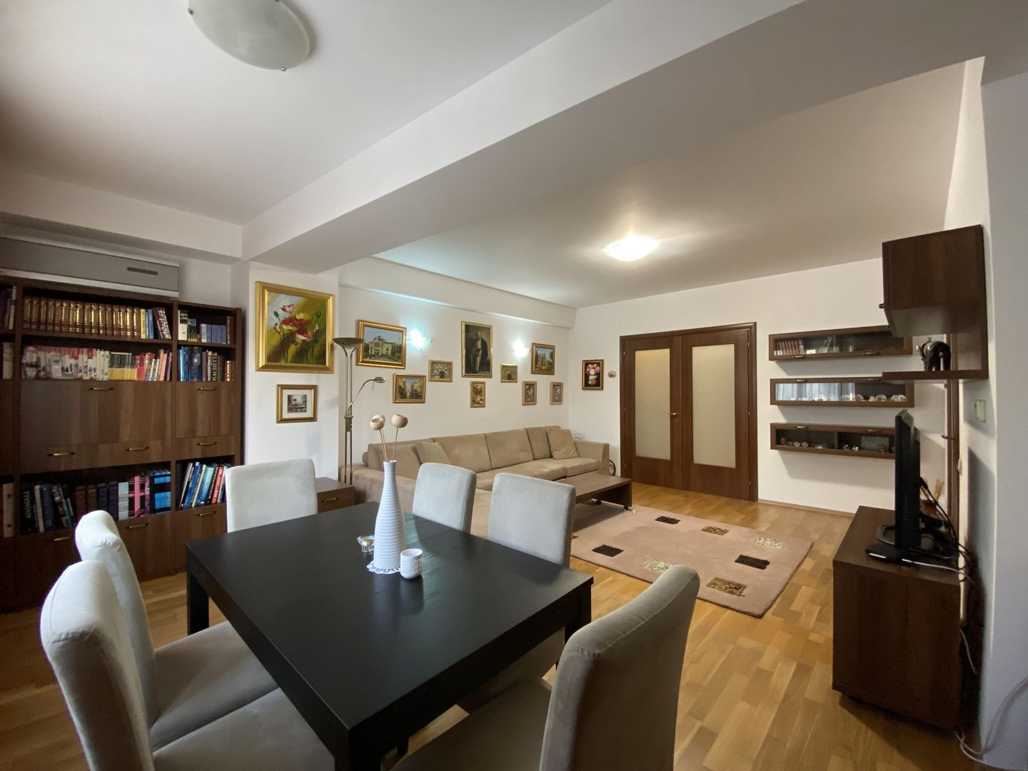 Apartament 3 camere Baneasa | 2 locuri de parcare incluse in pret - Poză 4
