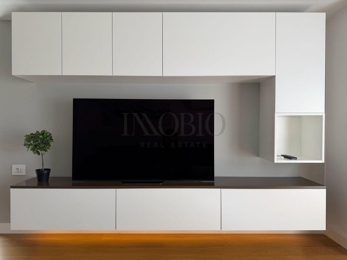 Apartament 4 camere | Bd. Octavian Goga | Renovat | Dotări Premium - Poză 2