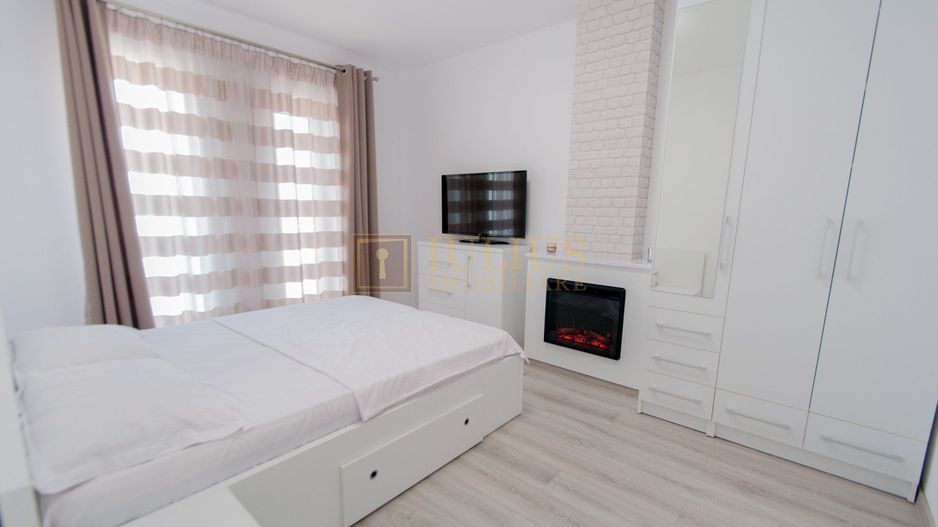 bloc nou, 2 camere, vedere panoramică, - Poză 1