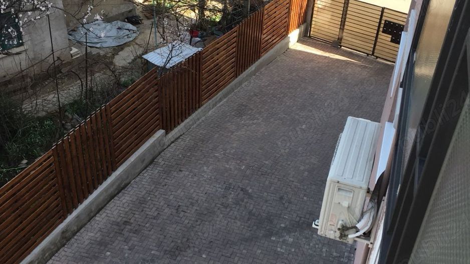 APARTAMENT  ZONA  COLENTINA - Poză 8