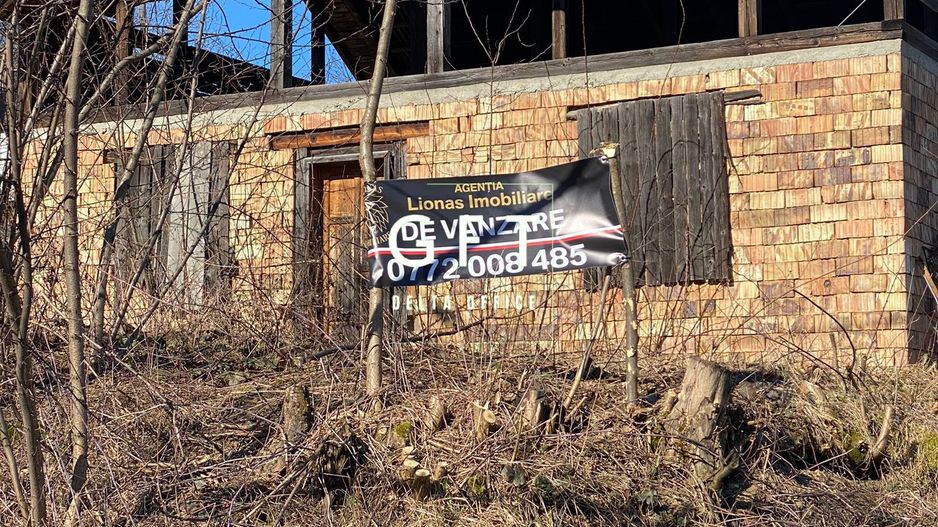 Casa la rosu-Zona Bistrita Bargaului-Teren-700mp - Poză 5