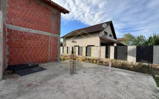 COM 0% Casa la rosu cu 5 camere P+E | Blascovici - Poză 12