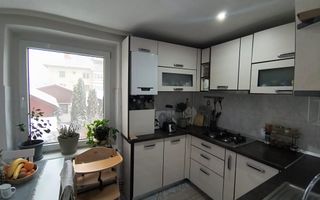 APARTAMENT DE VANZARE IN SIRET – 4 camere | Etaj 1 - Poză 14