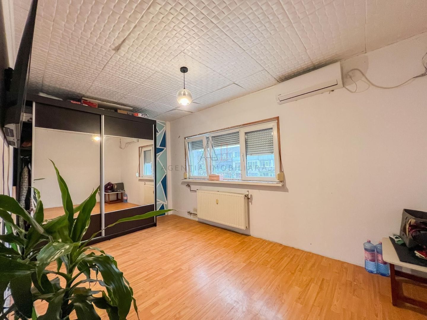 4 Camere Apusului Bloc Anvelopat Posibilitate Centrala - Poză 1