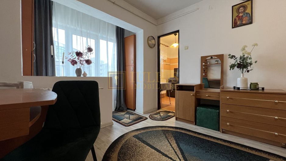 Garsoniera, 4 ap. pe nivel/etaj, conditii moderne. - Poză 1