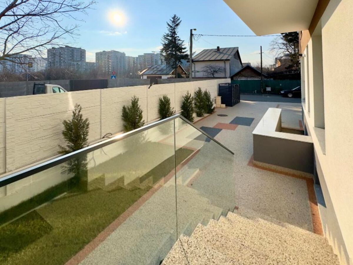 Apartament spațios cu 3 camere terasă și balcon  Băneasa Aviației Sector 1 - Poză 15