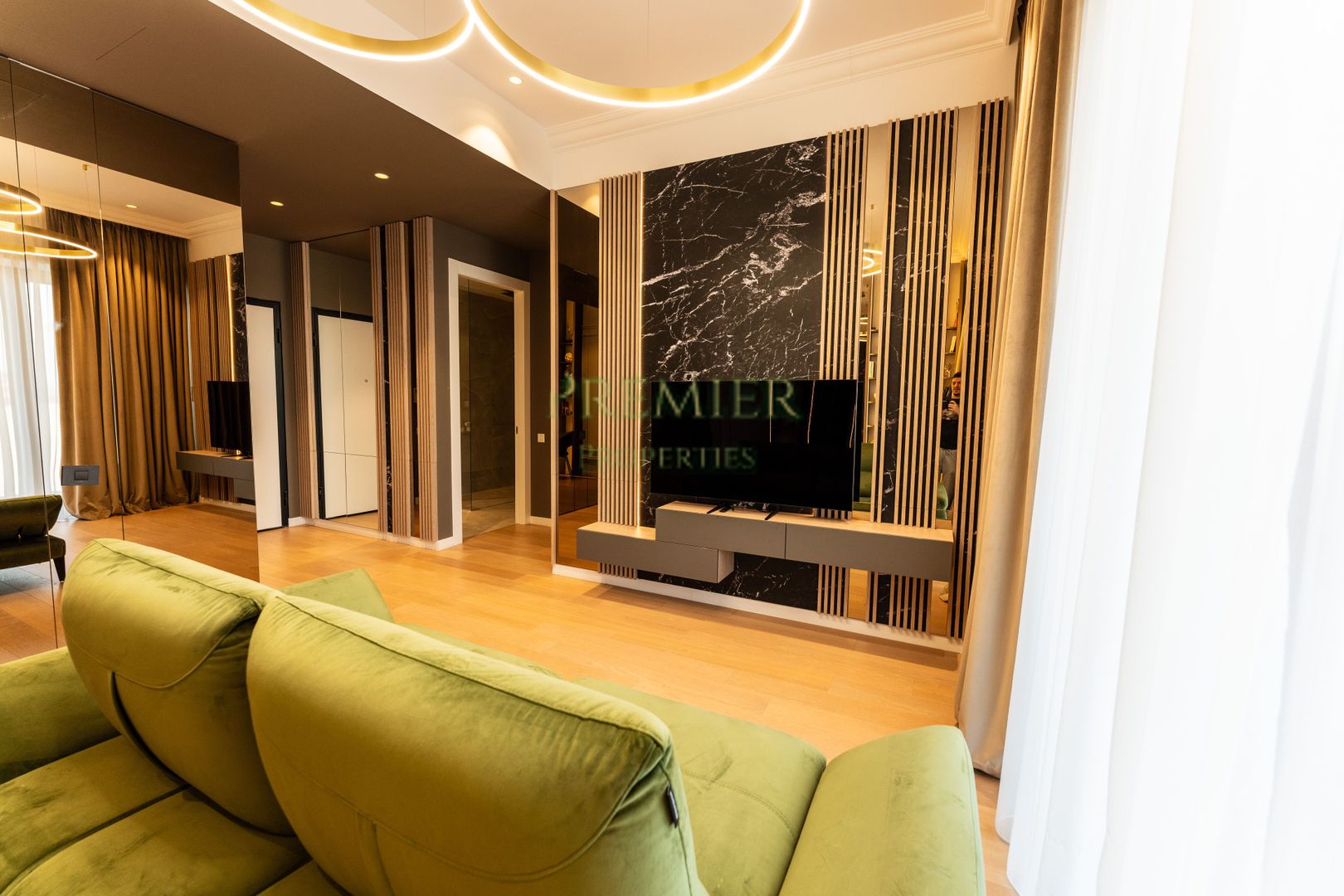 Apartament 2 camere de lux One Verdi Park complet mobilat loc parcare inclus - Poză 4