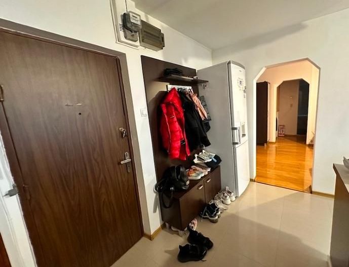 De vanzare apartament 3 camere, zona Rahova-Sebastian - Poză 7