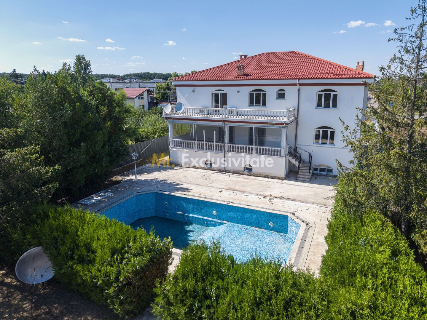 Domeniu privat 5.000 mp, cu reședință de 625 mp și piscină, Corbeanca - Poză 1