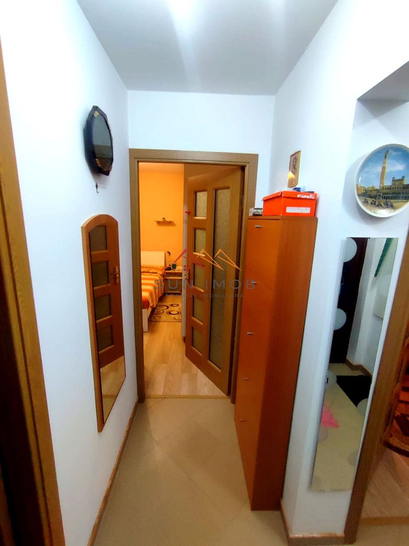 APARTAMENT DE VÂNZARE | 2 CAMERE DECOMANDATE | ETAJ 1 | ZONĂ CENTRALĂ - Poză 3