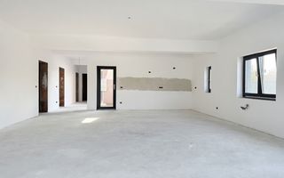 Casa individuala pe parter cu 5 camere | Mosnita Noua - Poză 9