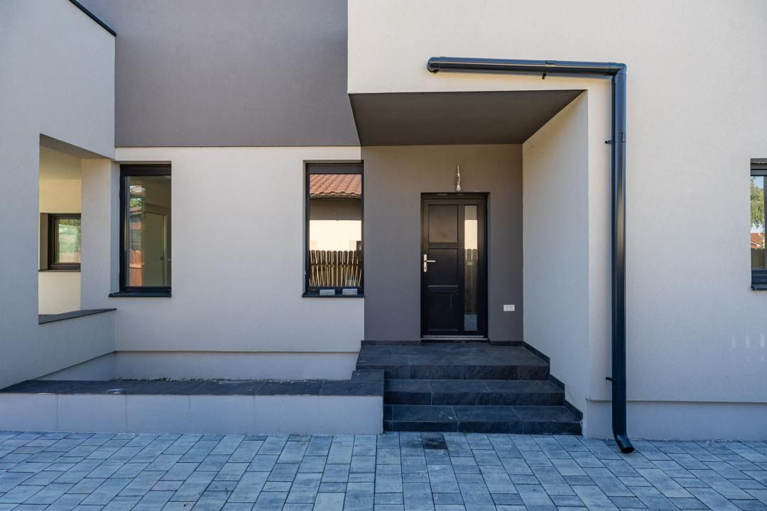 Duplex P+E în Moșnița Nouă, 3 dormitoare, 3 bai, teren 403 mp. Comision 0% - Poză 44