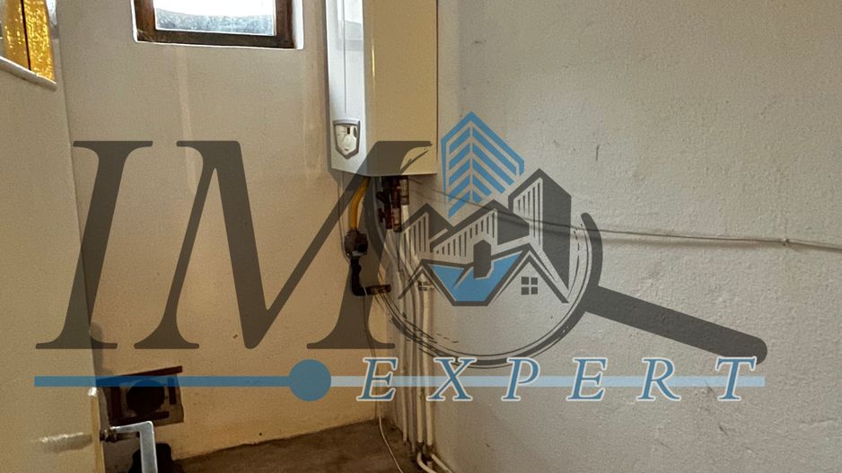 Casa ultracentrală de vânzare in Sebeș - Poză 6