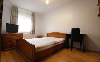 Apartament spatios, 3 camere, 2 bai, ideal pentru studenti - Poză 17