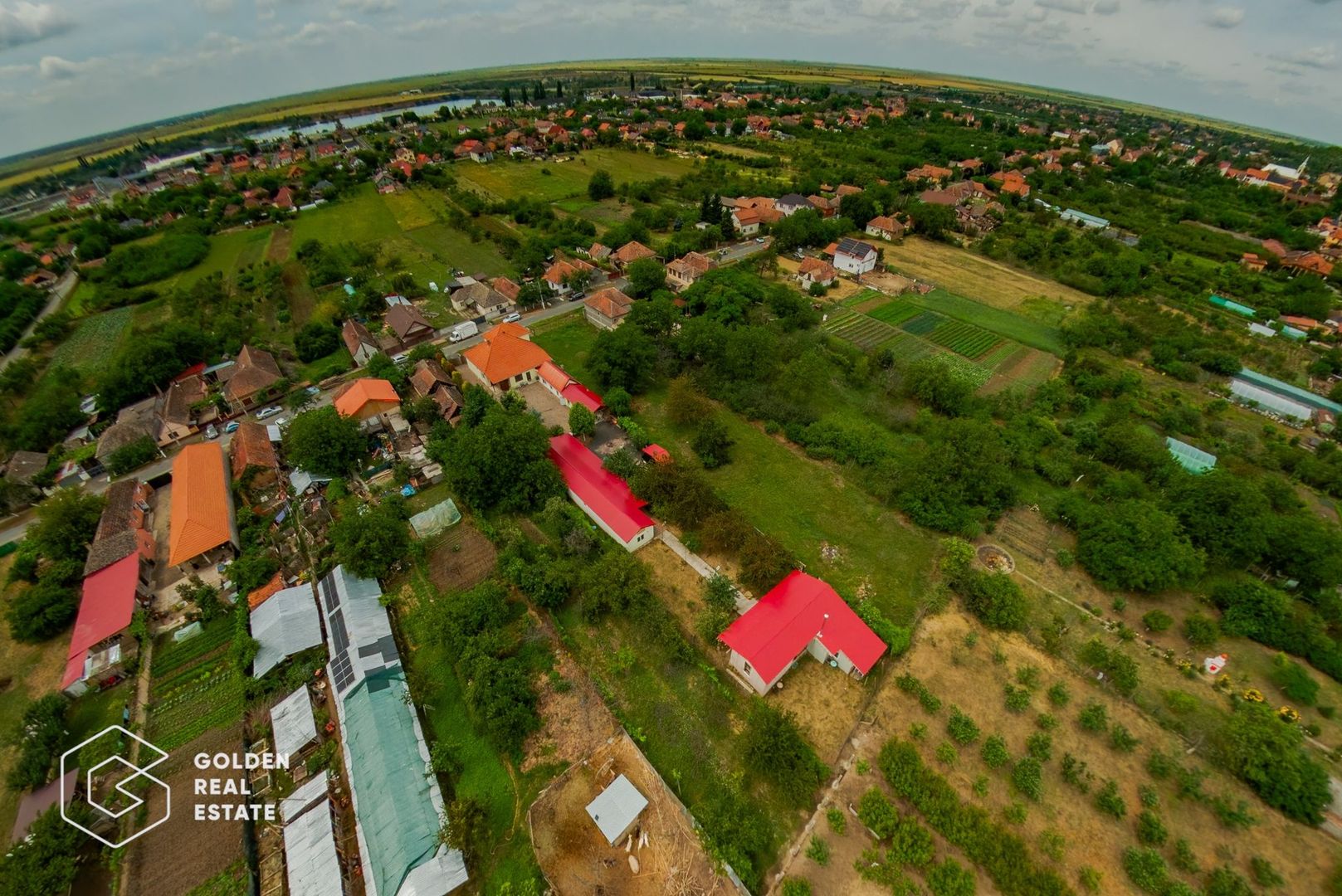 Afacere la cheie: Pensiune functionala sau casa de locuit, Ghioroc - Poză 58
