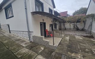 Casa singur in curte 4 camere 650 teren Piata Cluj - Poză 2